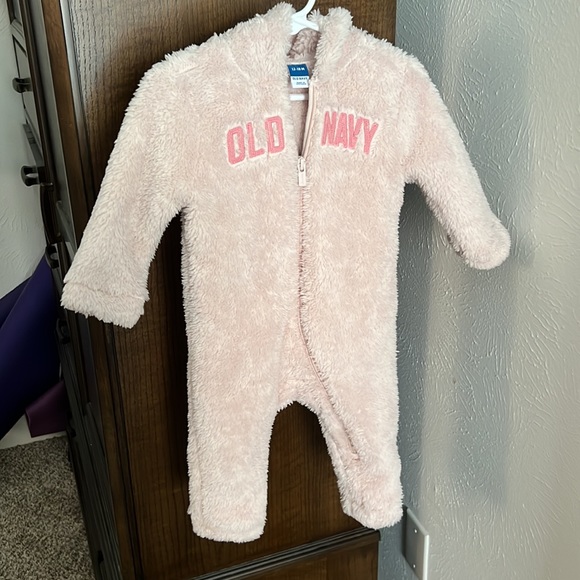 Cozy Sherpa Logo One Piece For Baby - Picture 2 of 5